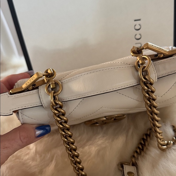 Gucci Double G Marmont Bag - Picture 10 of 17
